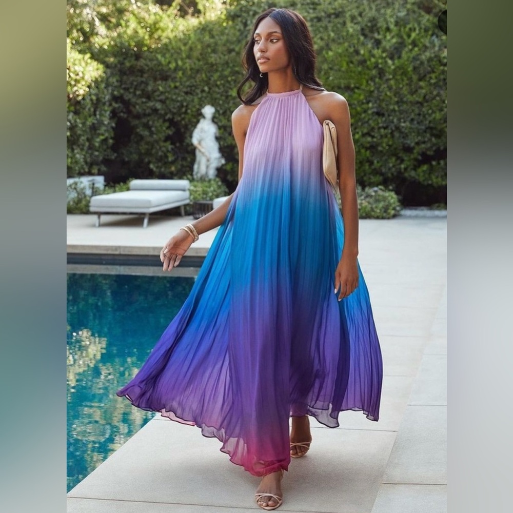 Elegant Blue Pleated Summer Sun Dress
